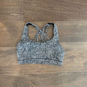 Lululemon black and white sports bra size 6